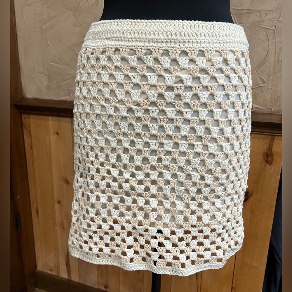 BOUTIQUE CLOSEOUT!  Crochet Mini Skirt
